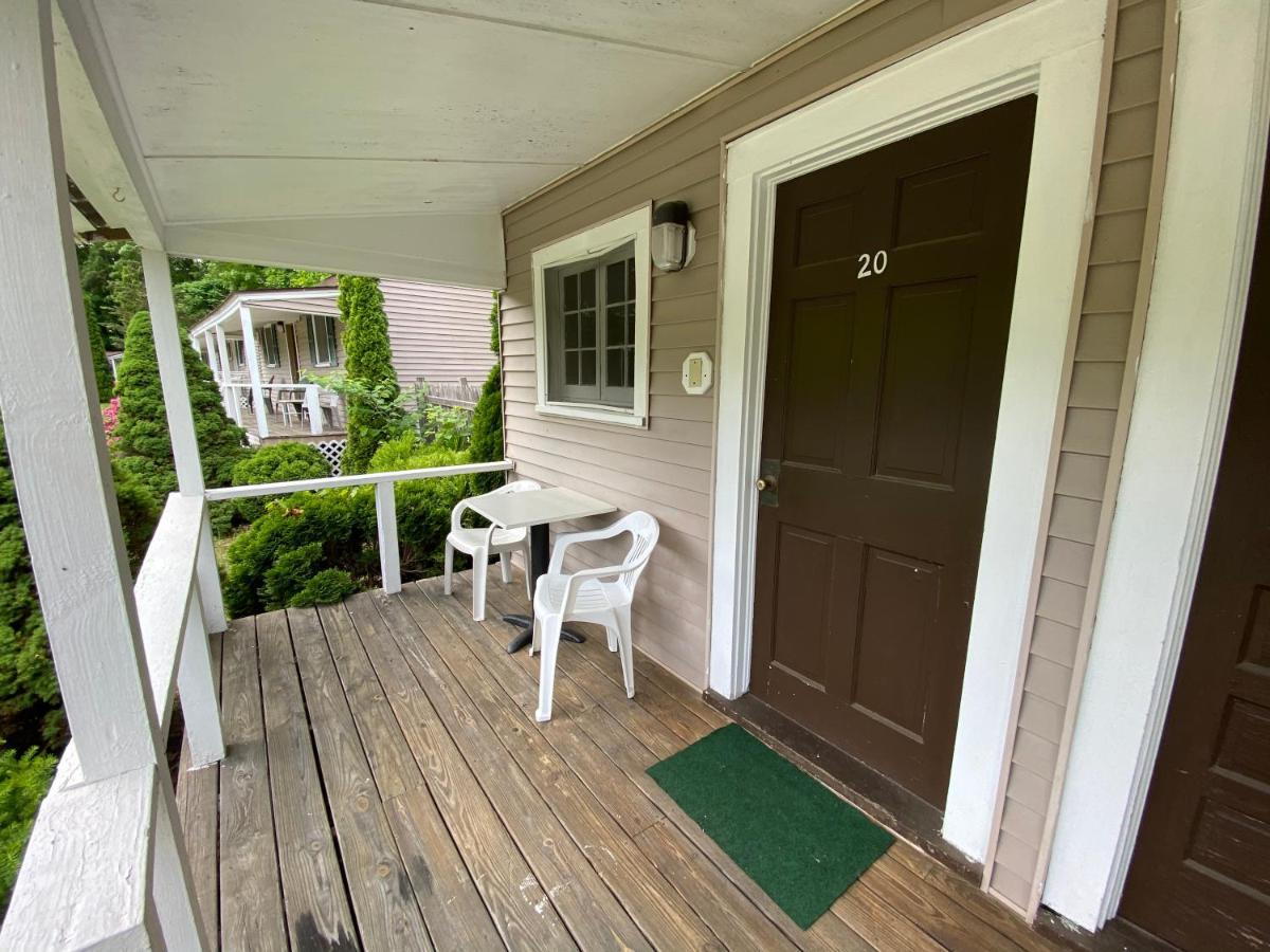 Adirondack Oasis 2*
